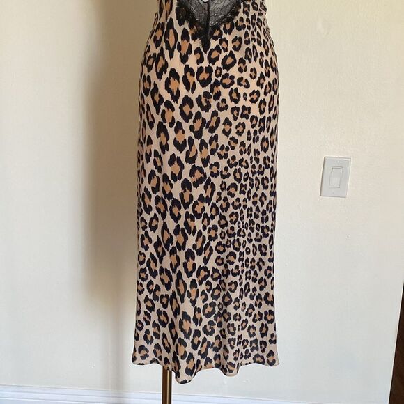Victoria's Secret Leopard Print Lace Slip Dress Chemise Size XS - Picture 10 of 16